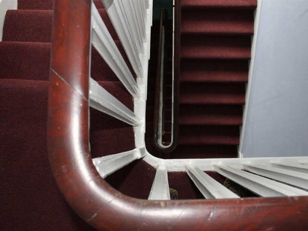 Spoon And The Stars Hostel Drogheda Ngoại thất bức ảnh
